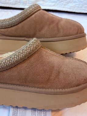 UGG Women's Chestnut Suede Slip-On Clogs